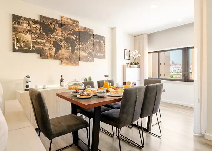 Spacious & Stylish Flat With Garage By Hostwise Apartman Ermesinde